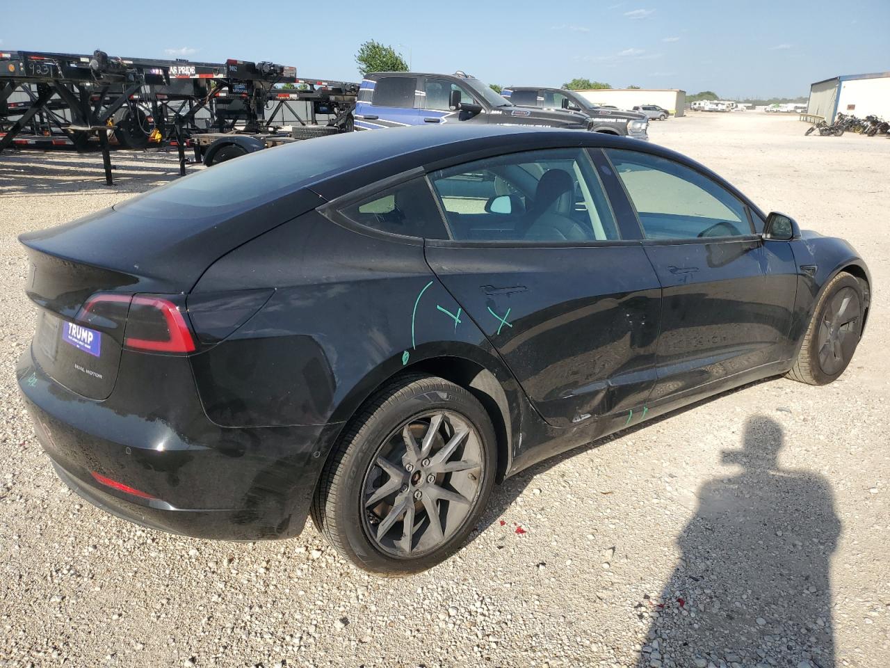 TESLA MODEL 3 2022 — 4