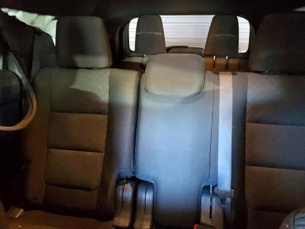FORD EXPLORER 2012 — 11