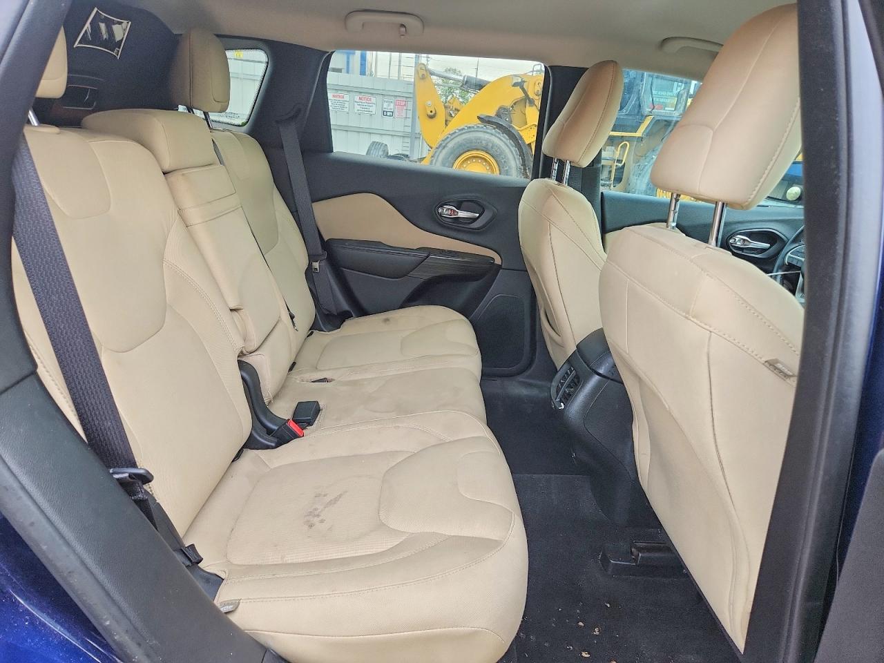 JEEP CHEROKEE 2015 — 12