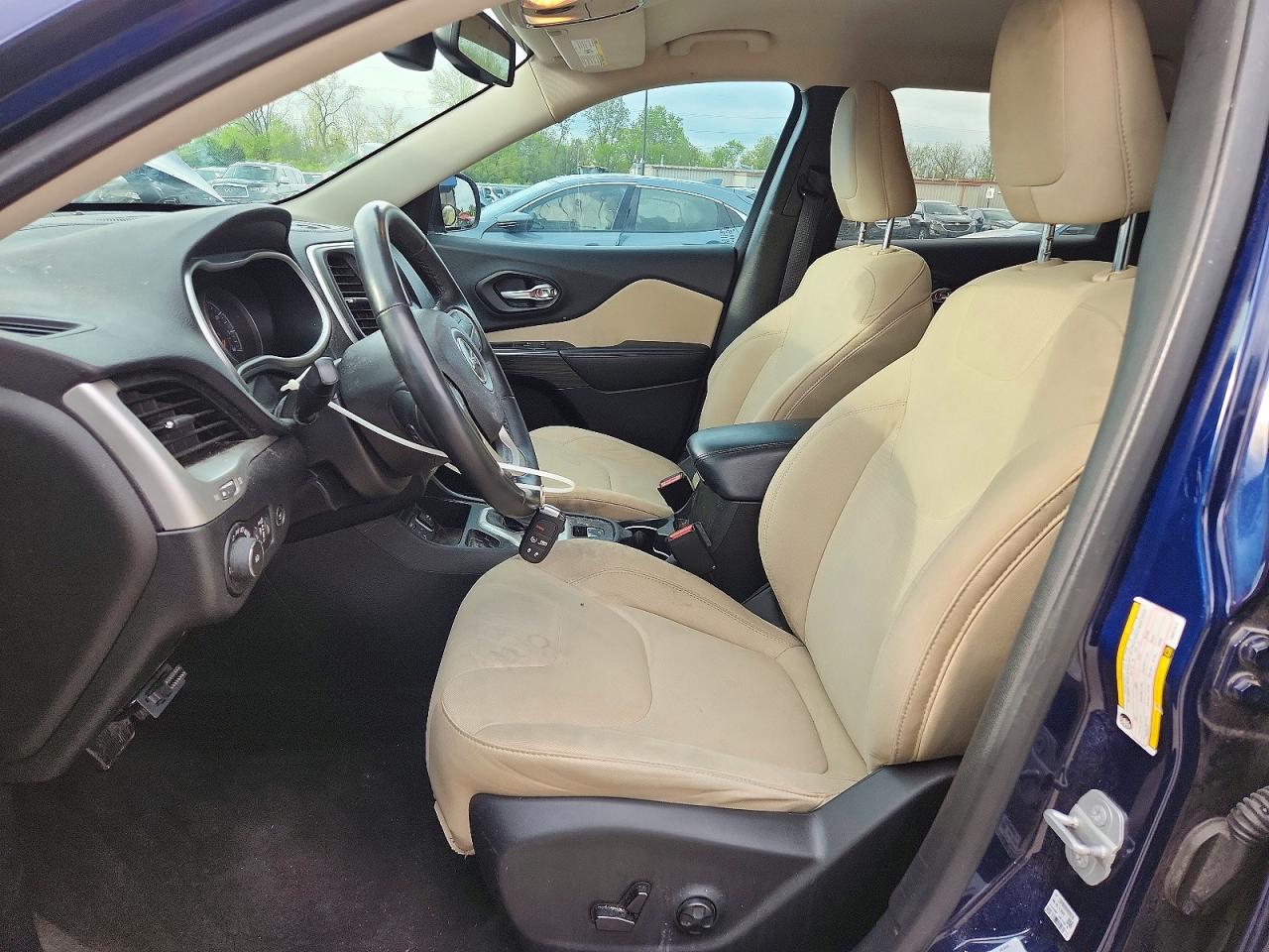 JEEP CHEROKEE 2015 — 8