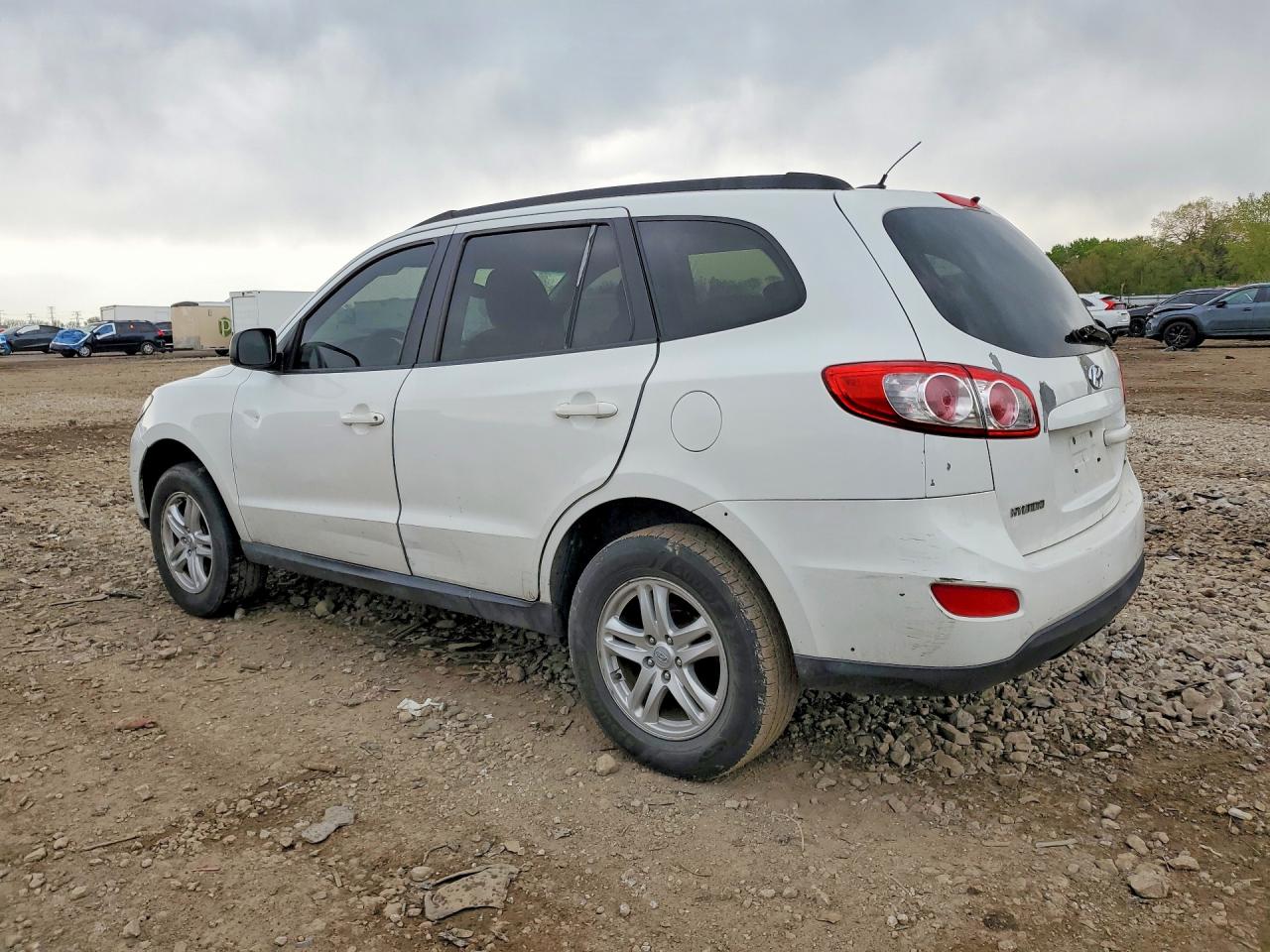 HYUNDAI SANTA FE 2010 — 3