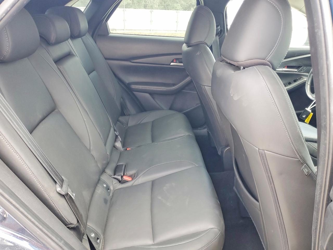 MAZDA CX-30 2021 — 11