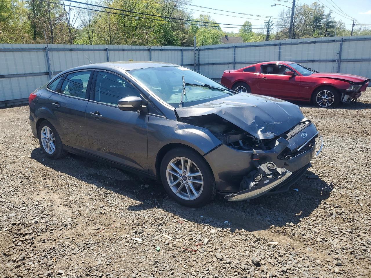 FORD FOCUS 2015 — 5