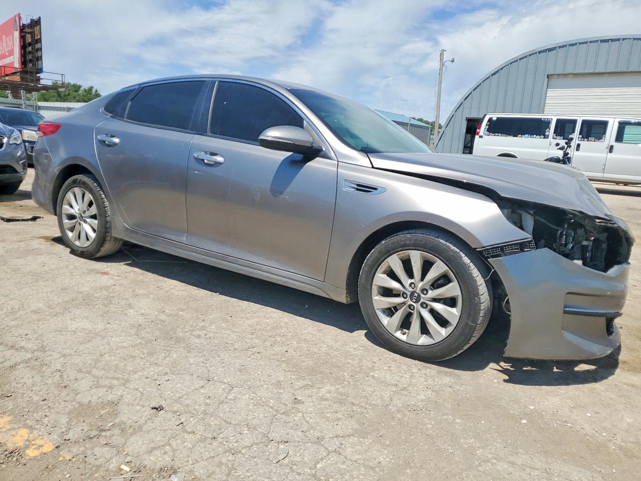KIA OPTIMA 2017 — 5