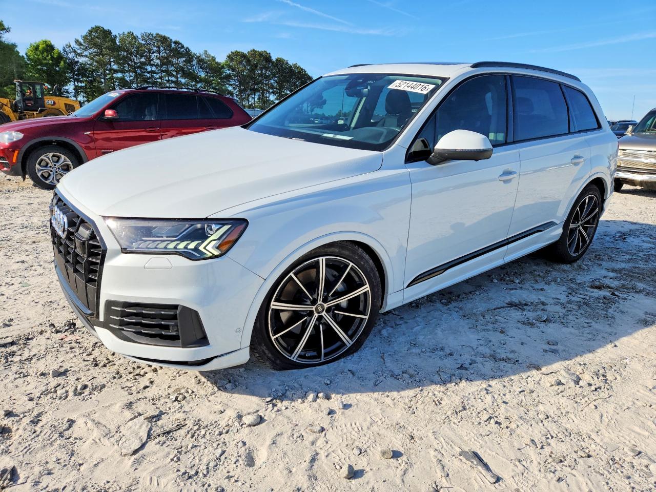 AUDI Q7 2024 — 2