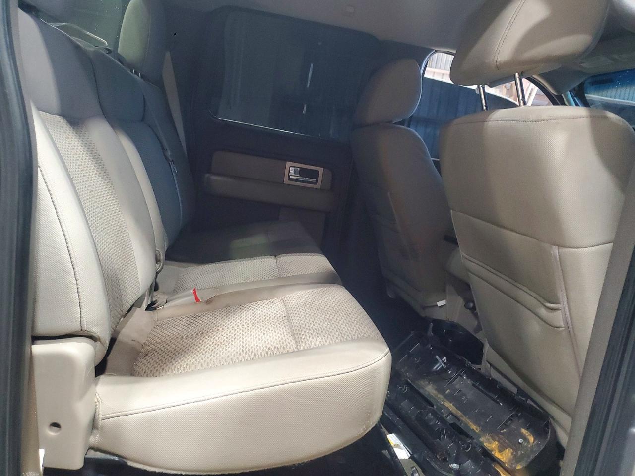 FORD F150 2010 — 11
