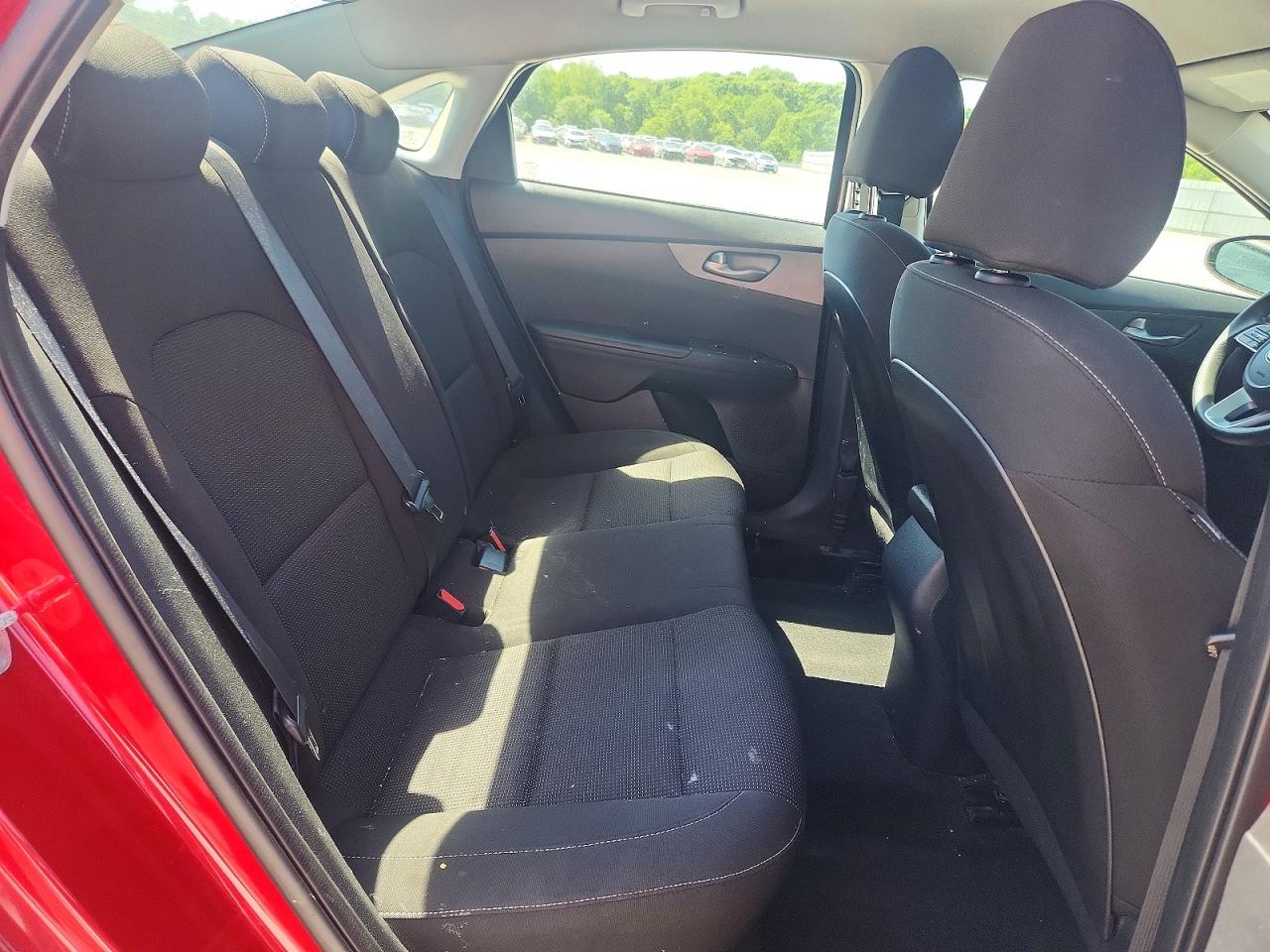 KIA FORTE 2021 — 11