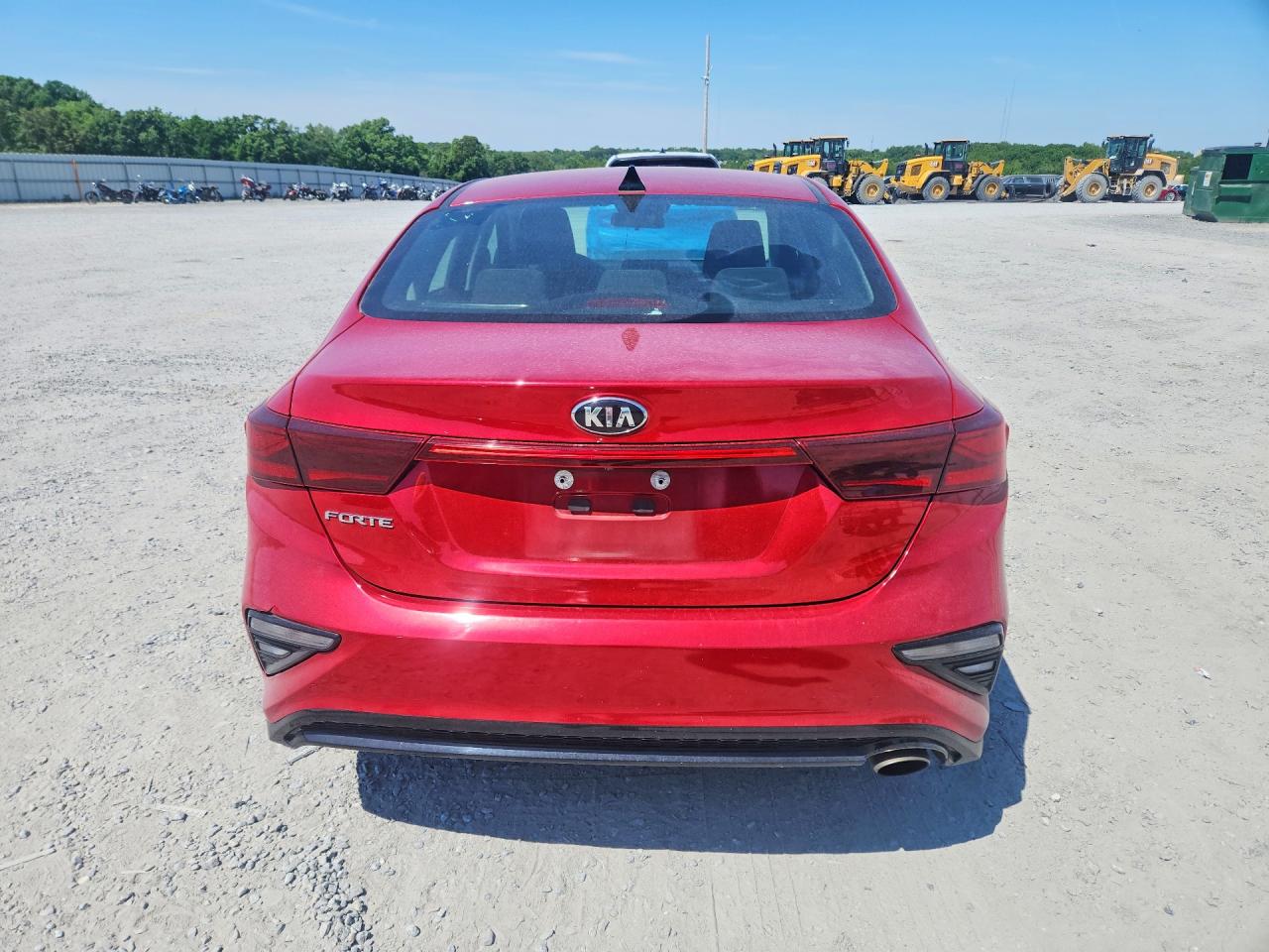 KIA FORTE 2021 — 7