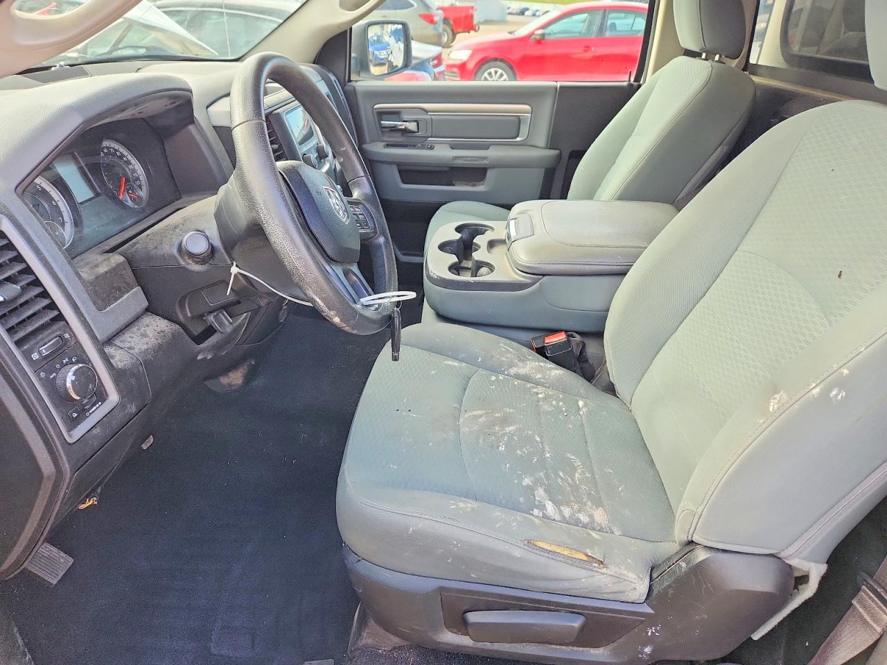 RAM 1500 CLASSIC 2019 — 8