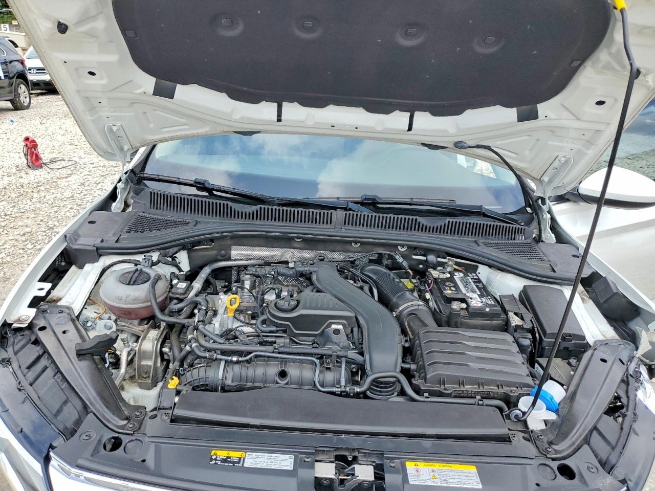 VOLKSWAGEN JETTA 2022 — 12