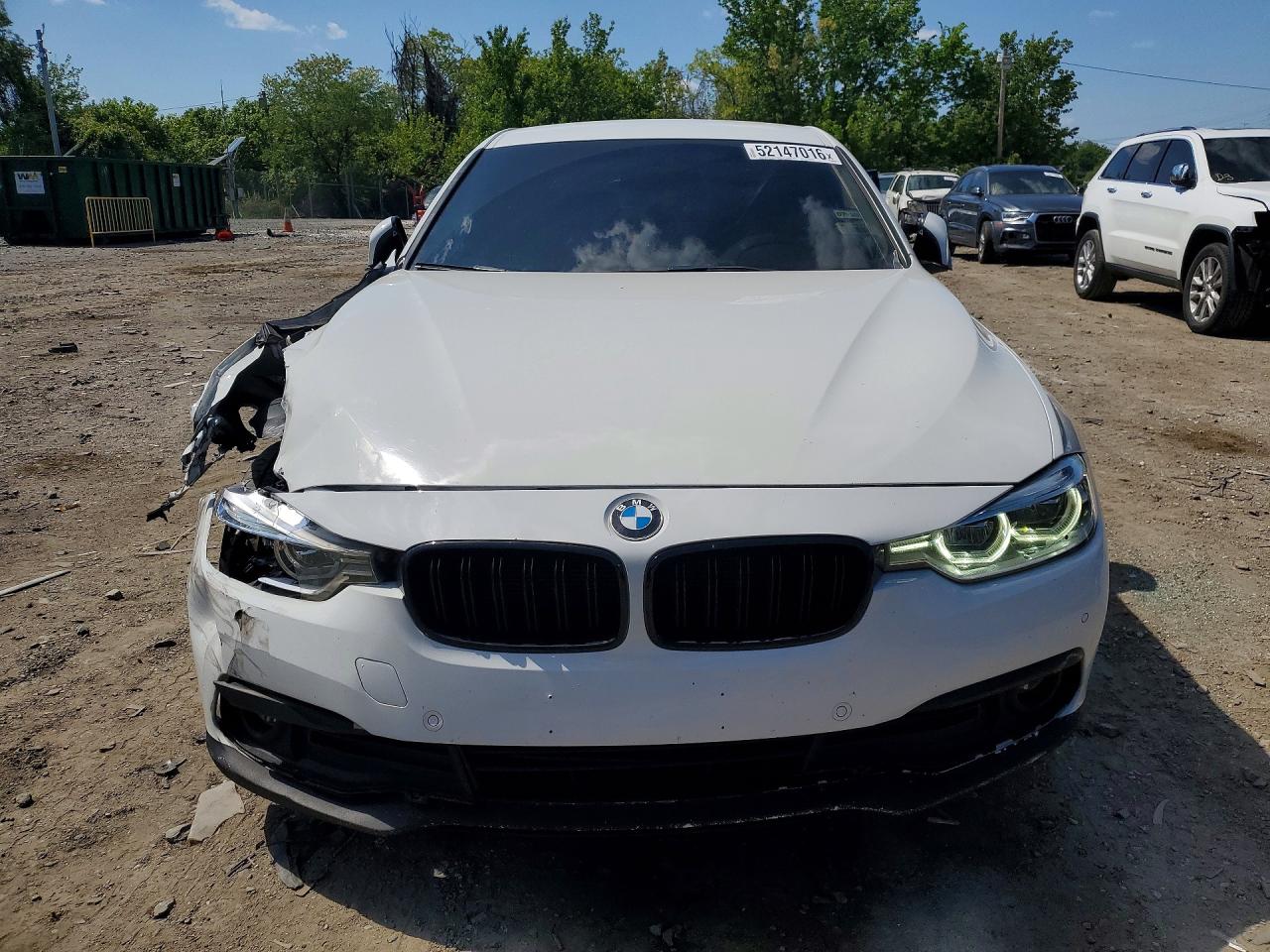 BMW 320 2018 — 6