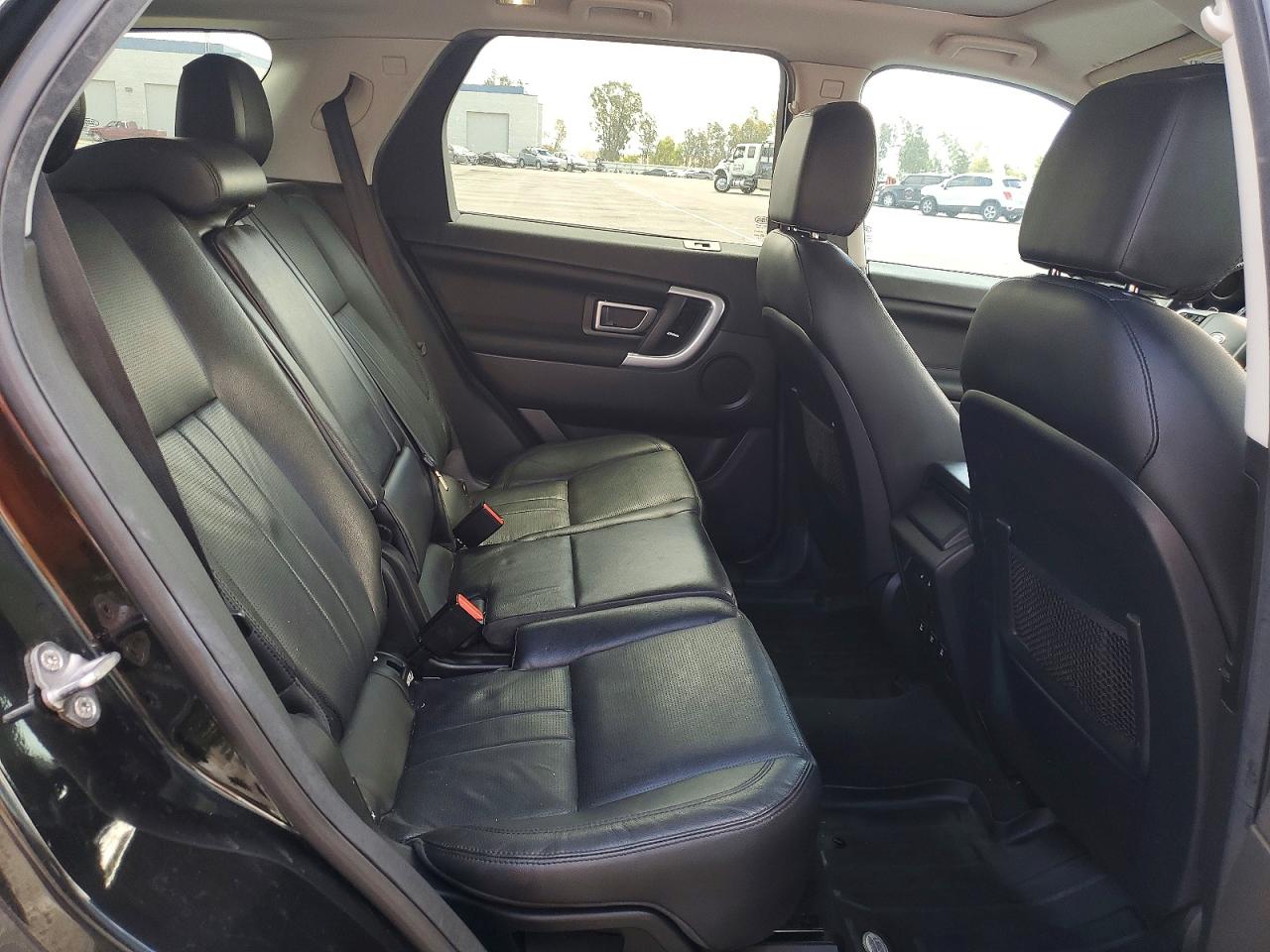 LAND ROVER DISCOVERY SPORT 2018 — 12