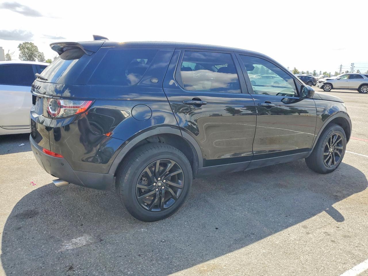 LAND ROVER DISCOVERY SPORT 2018 — 4