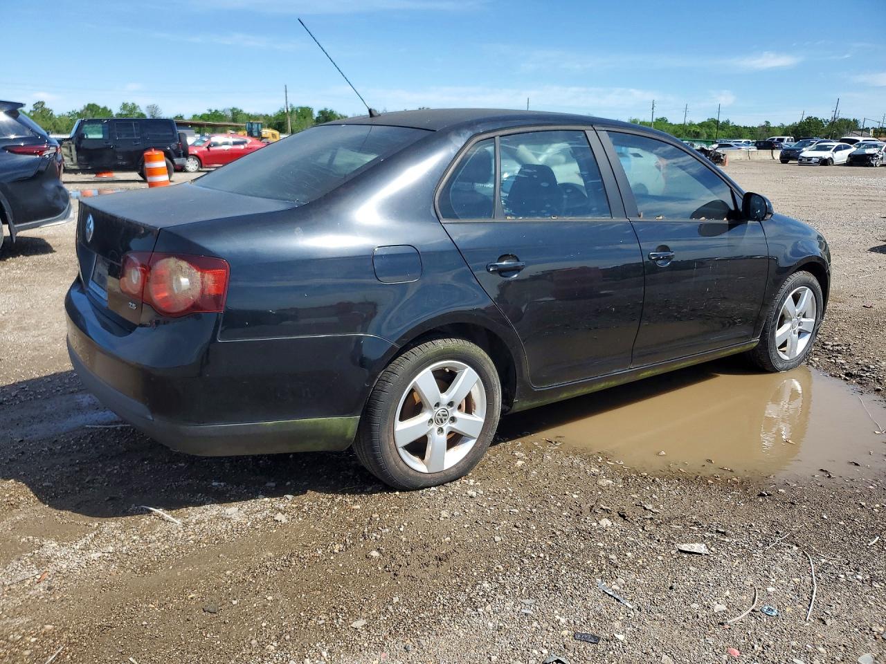VOLKSWAGEN JETTA 2009 — 4