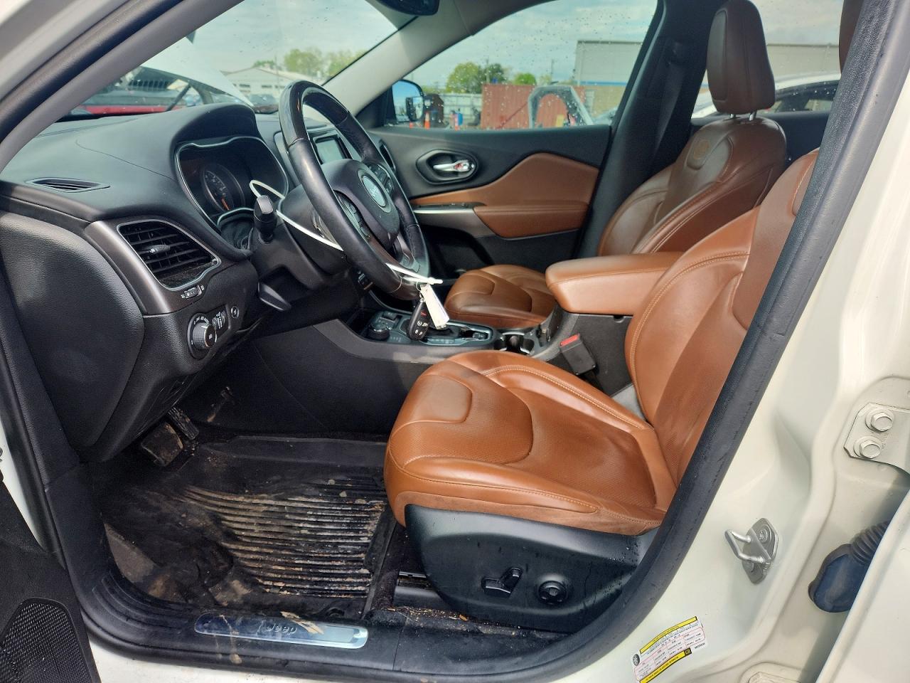JEEP CHEROKEE 2019 — 8