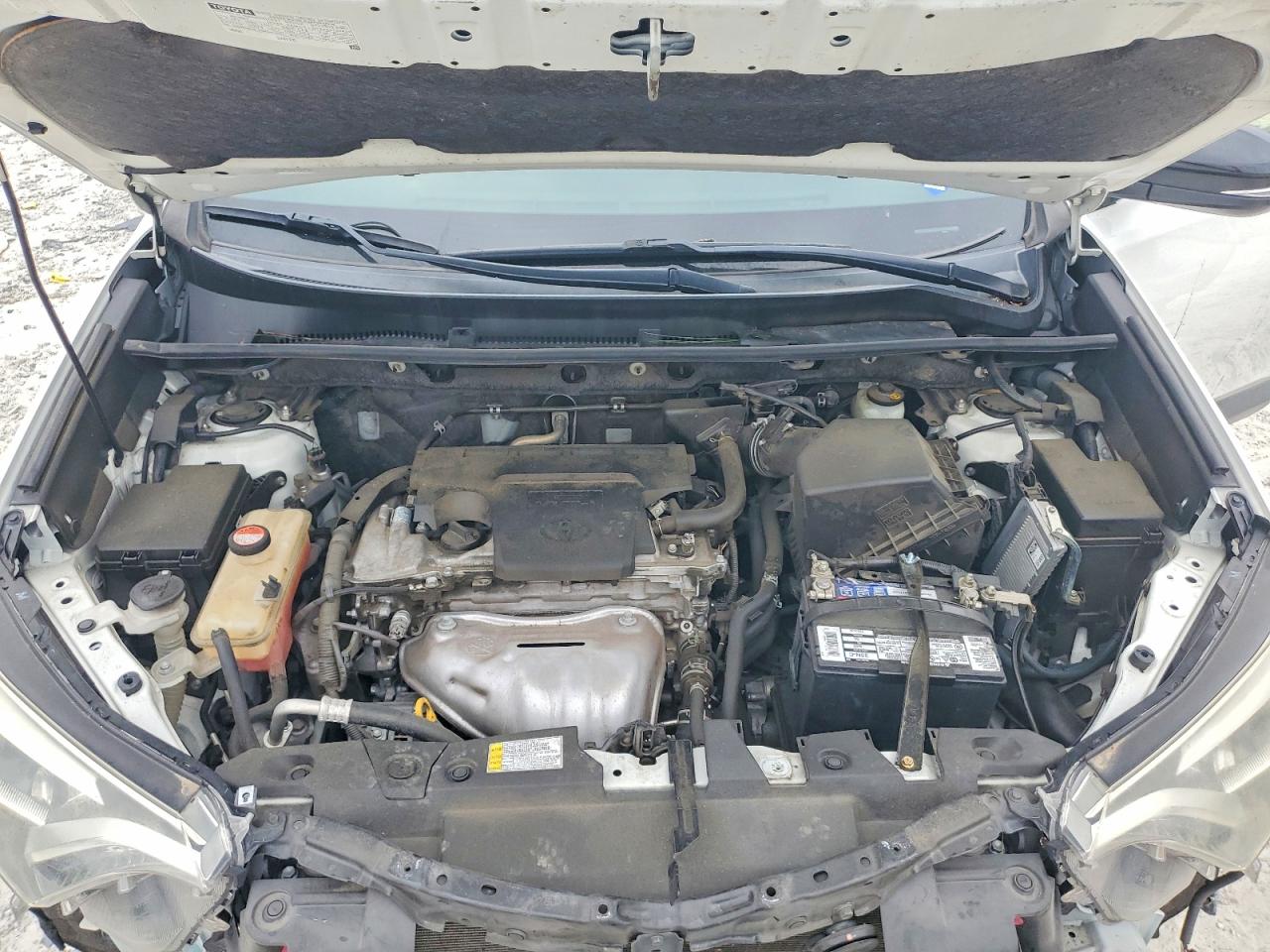 TOYOTA RAV4 2016 — 13