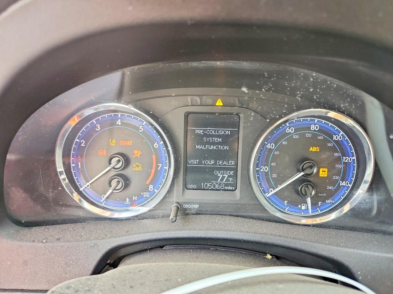 TOYOTA COROLLA 2018 — 10