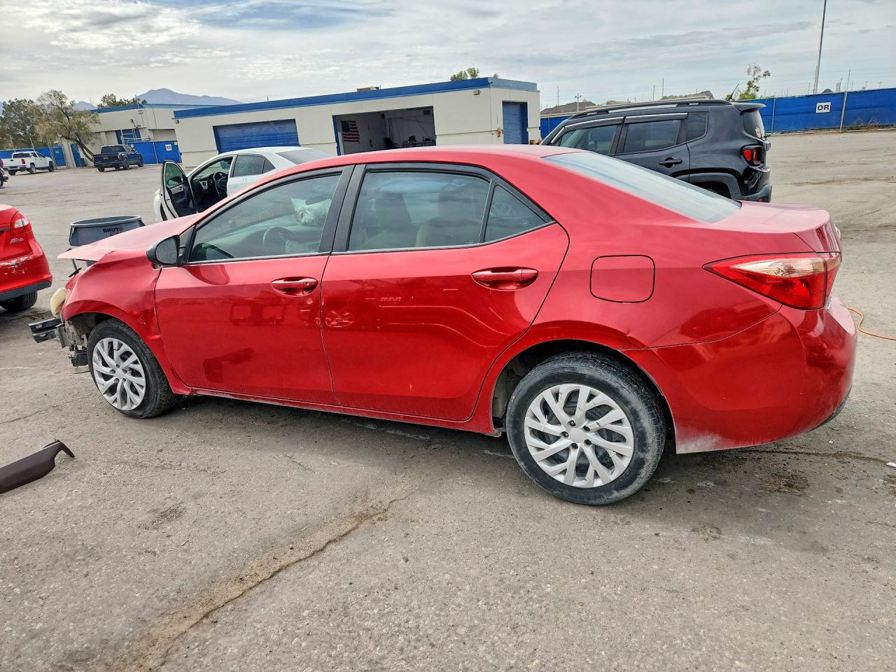 TOYOTA COROLLA 2018 — 3