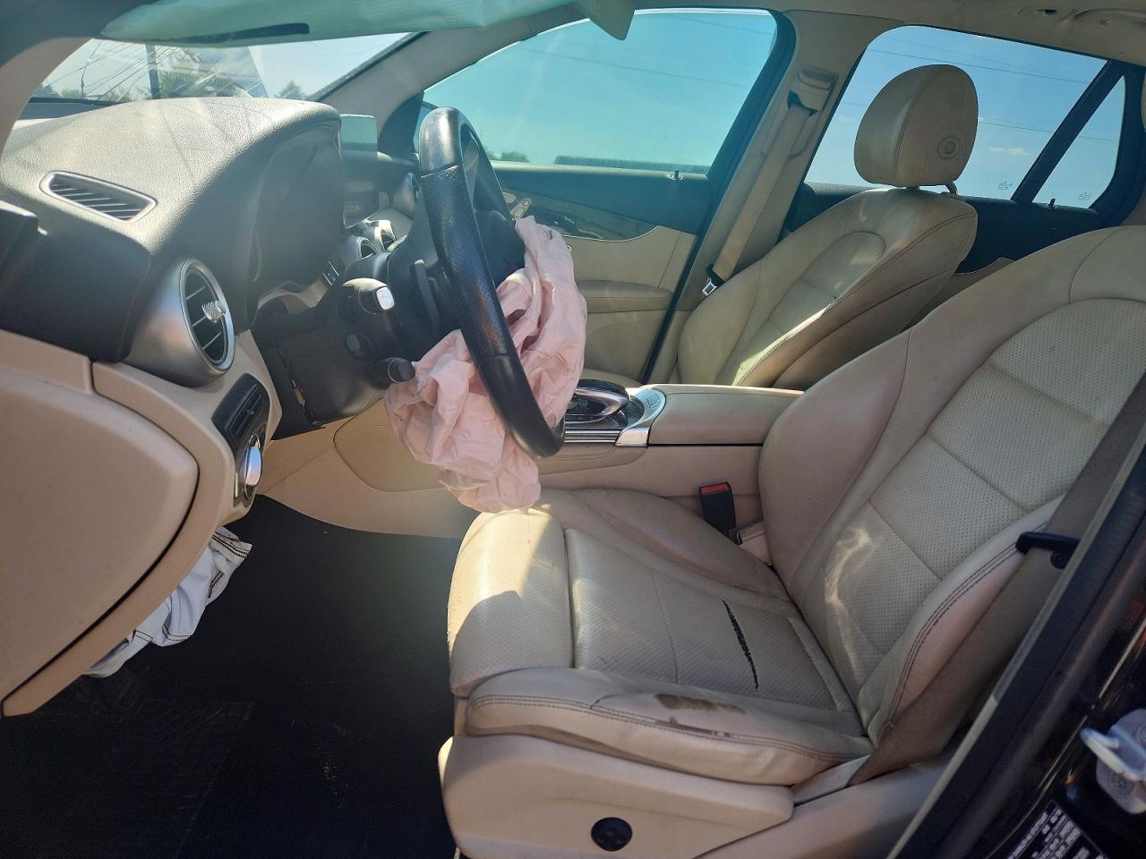 MERCEDES-BENZ GLC 2016 — 8