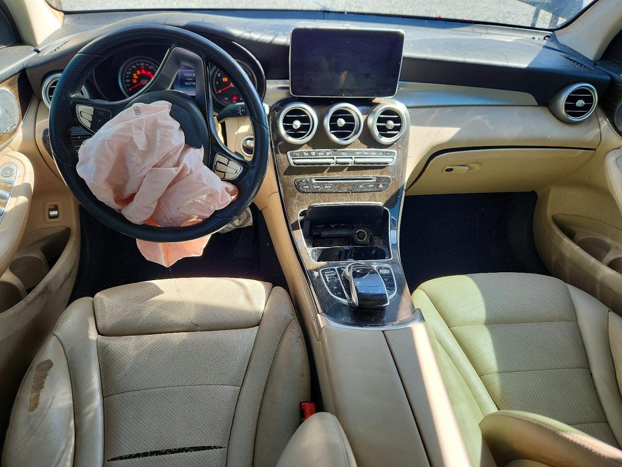 MERCEDES-BENZ GLC 2016 — 9