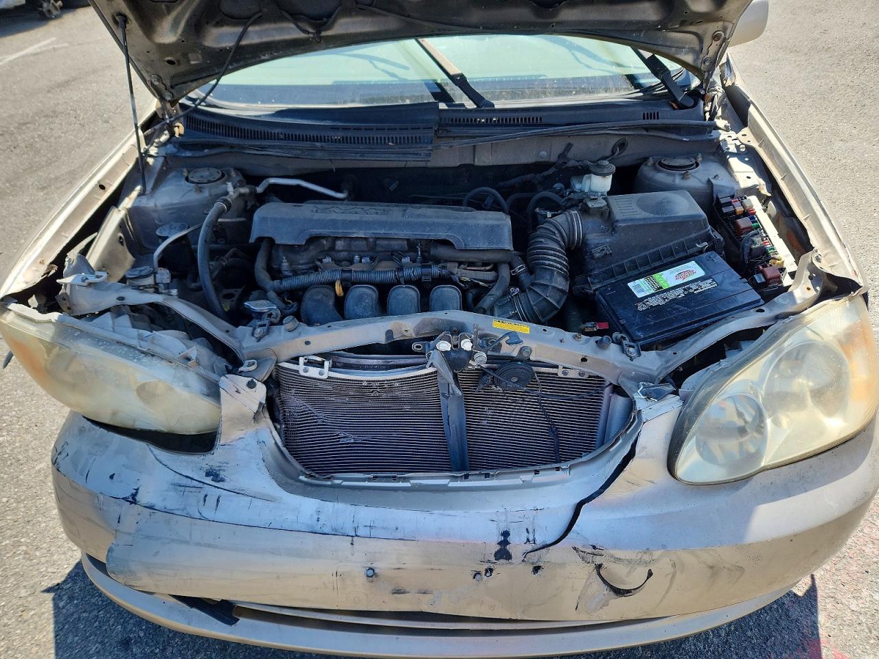 TOYOTA COROLLA 2005 — 12