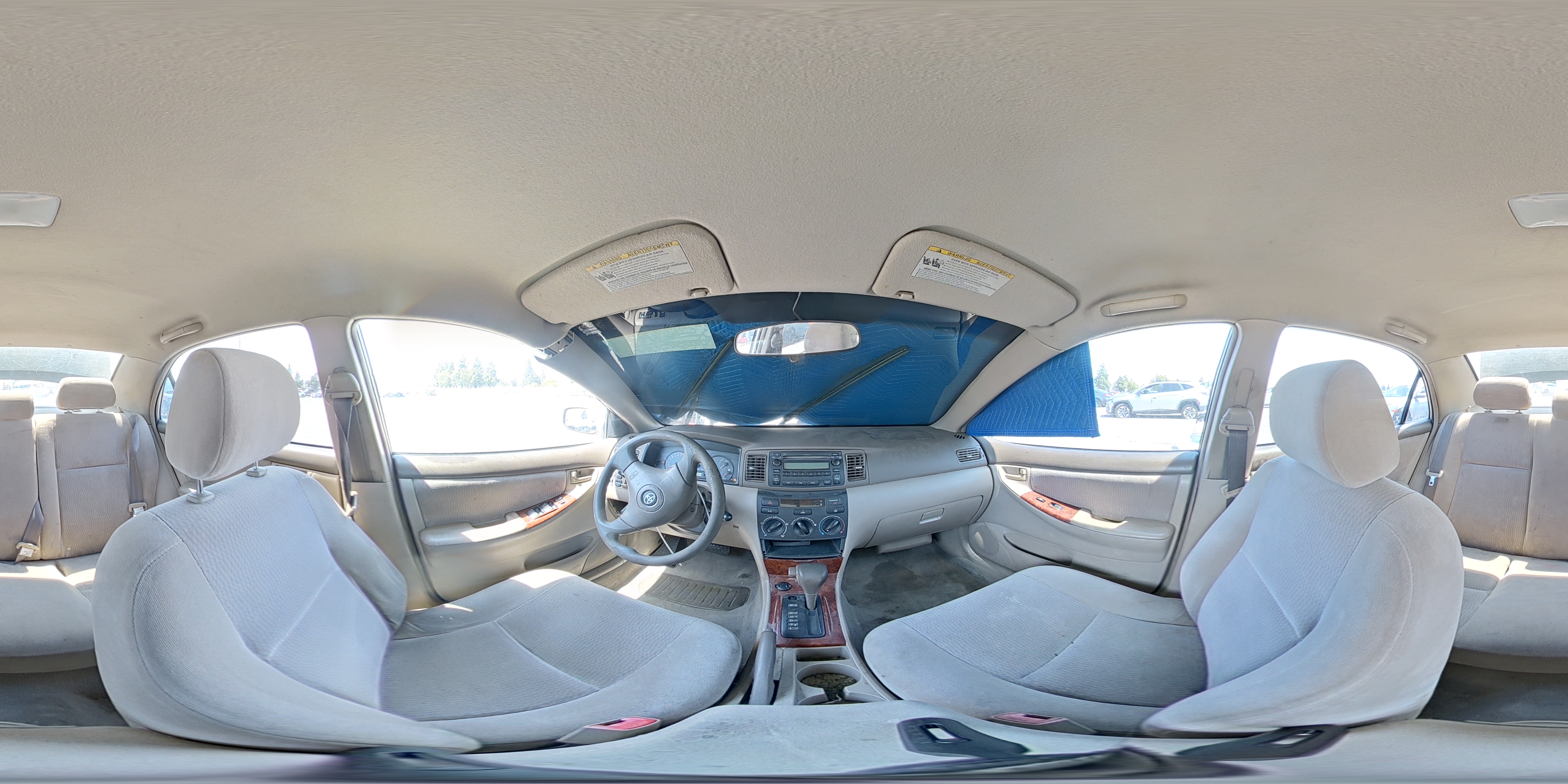 TOYOTA COROLLA 2005 — 14