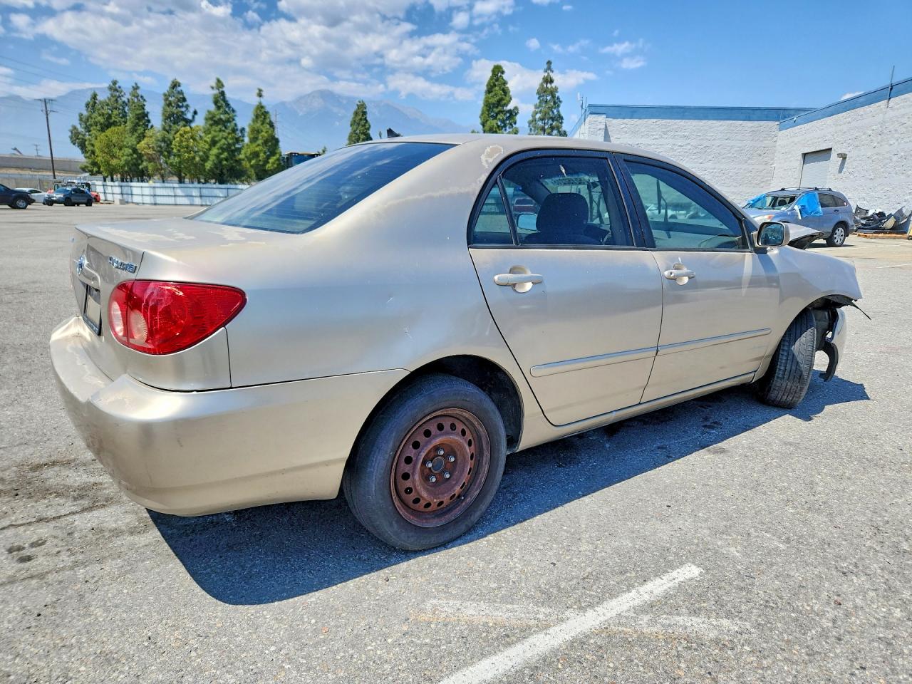 TOYOTA COROLLA 2005 — 4
