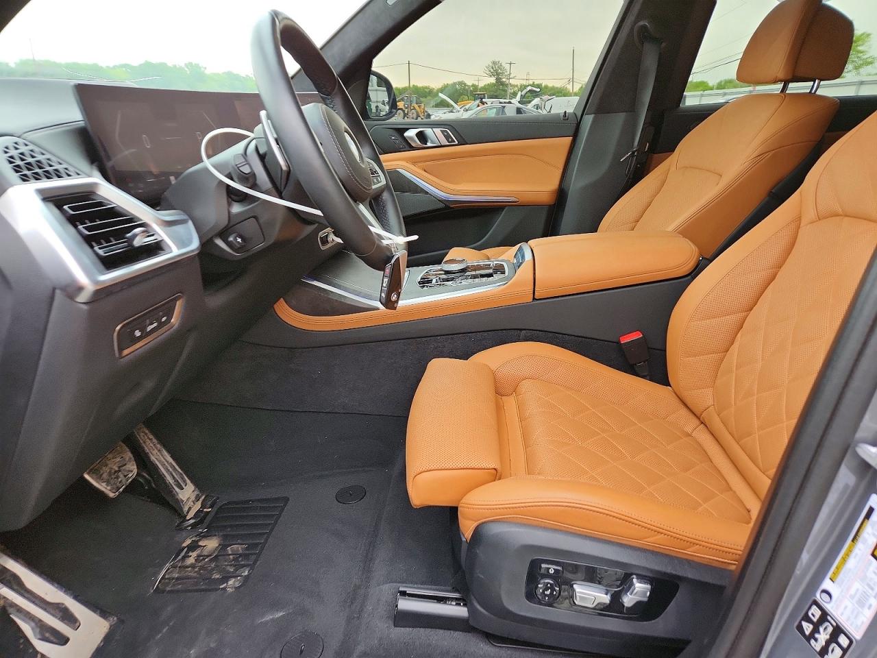 BMW X7 2024 — 8