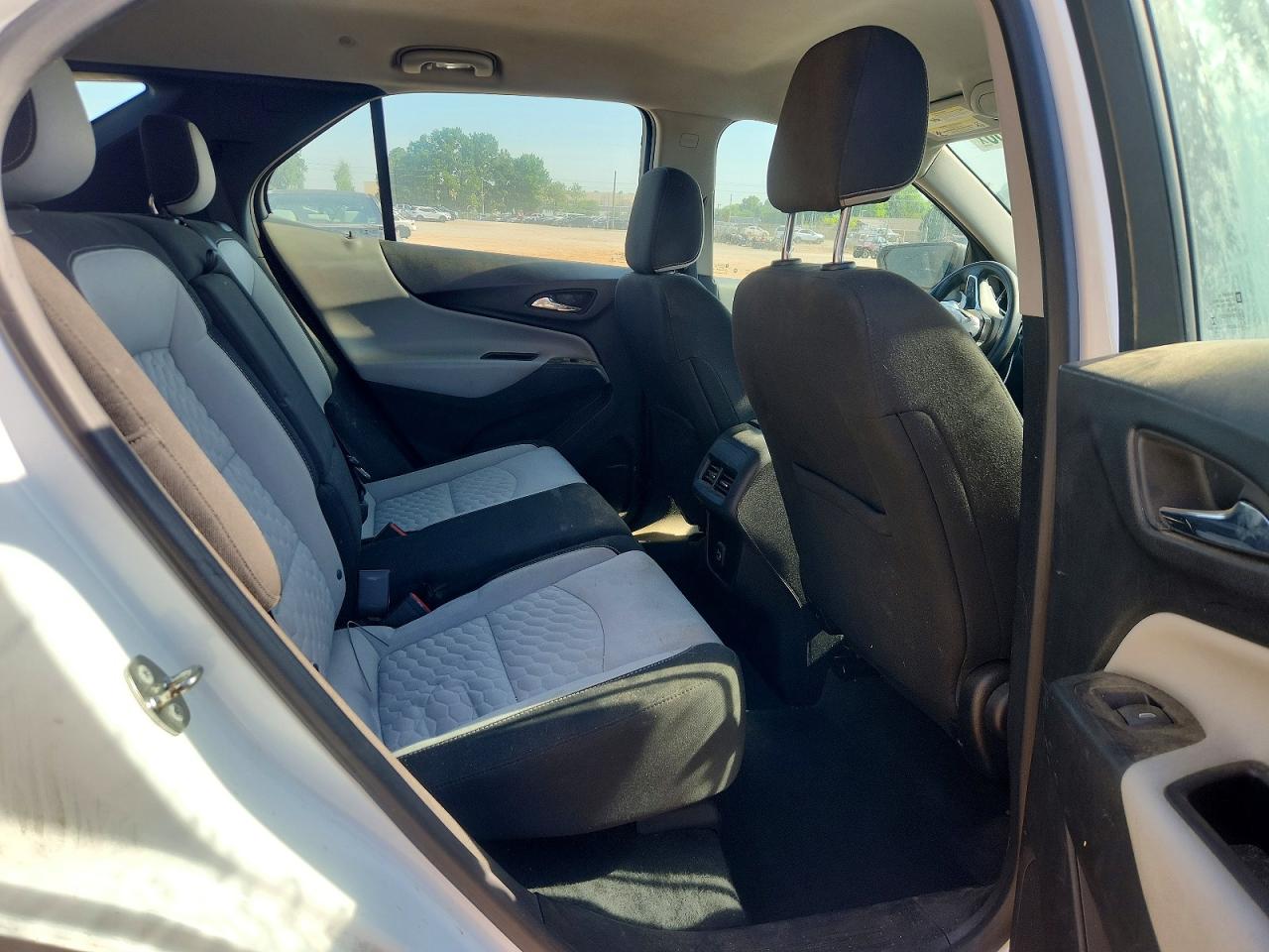 CHEVROLET EQUINOX 2019 — 12
