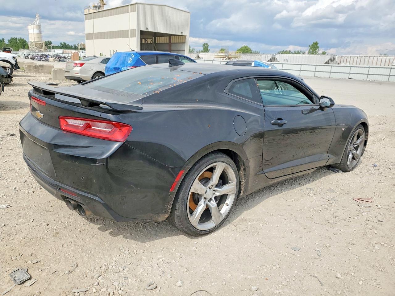 CHEVROLET CAMARO 2016 — 4