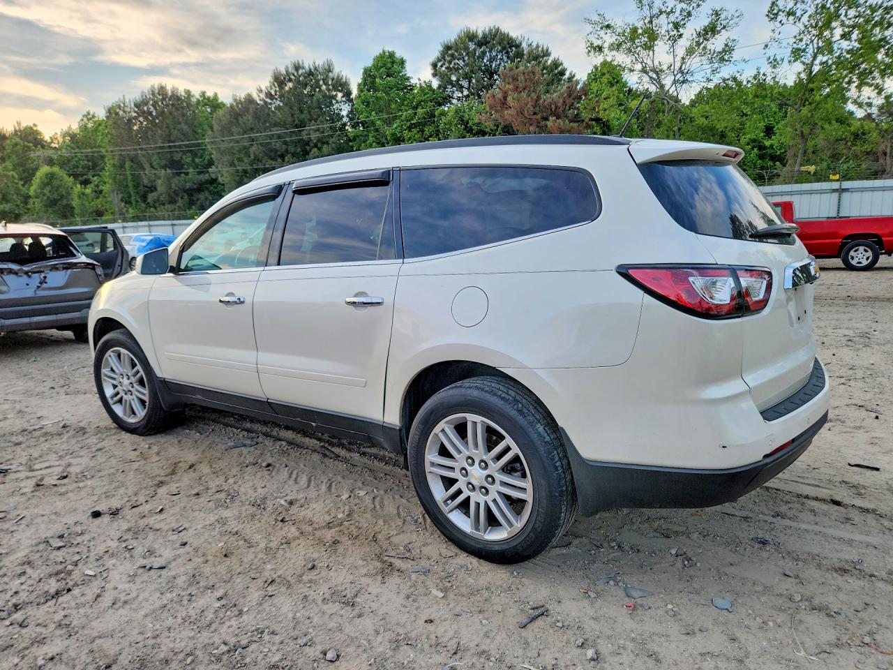 CHEVROLET TRAVERSE 2015 — 3