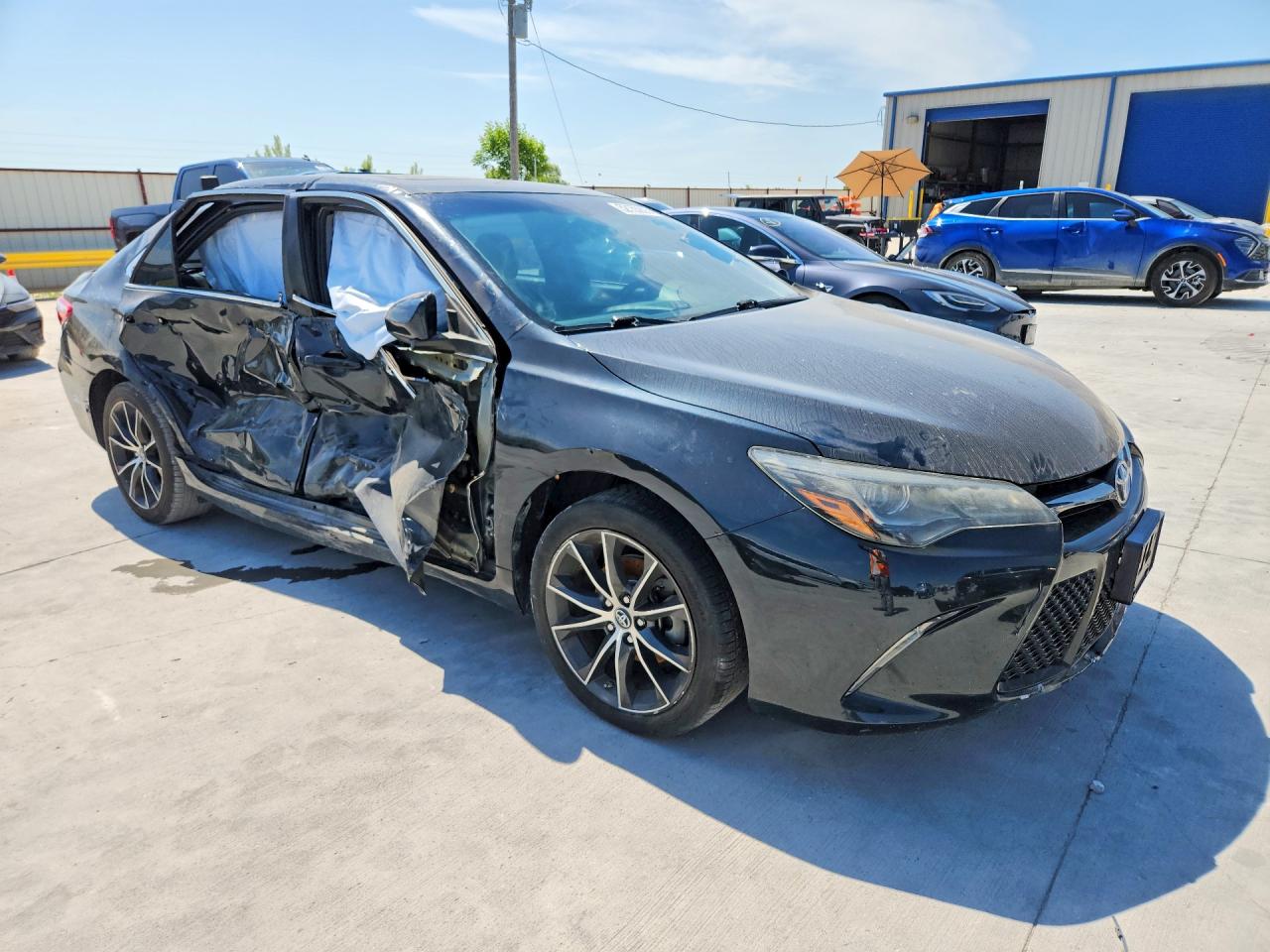 TOYOTA CAMRY 2017 — 5