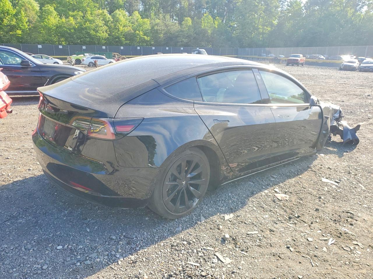 TESLA MODEL 3 2021 — 4