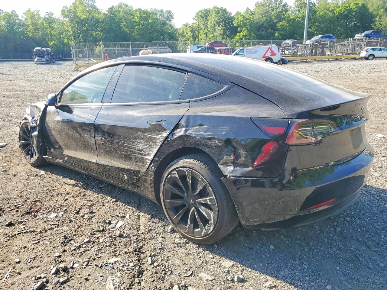 TESLA MODEL 3 2021 — 3