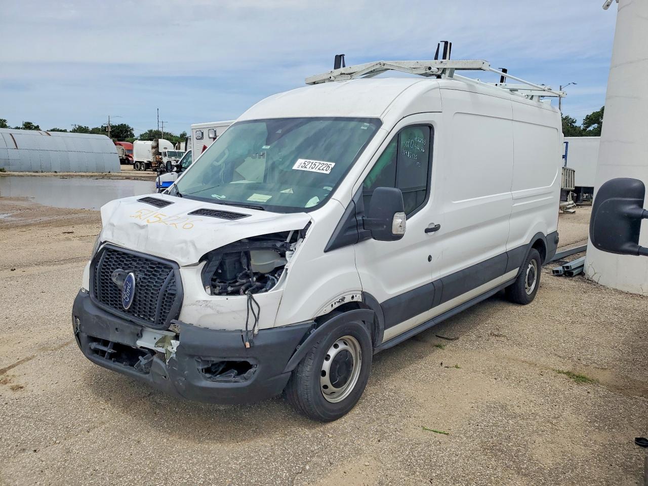 FORD TRANSIT 2024 — 2