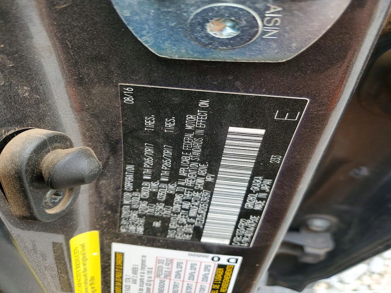 TOYOTA 4RUNNER 2016 — 13