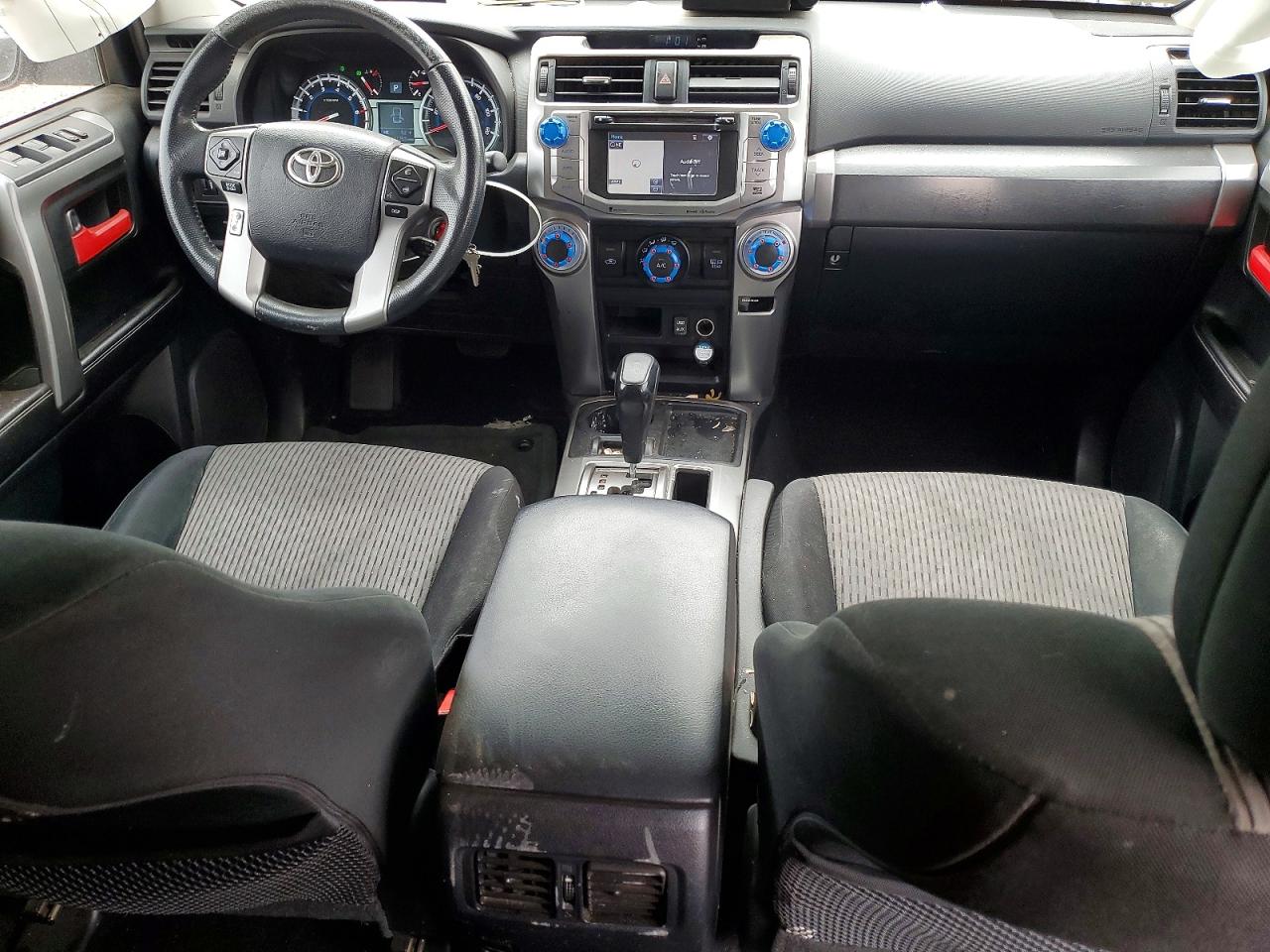 TOYOTA 4RUNNER 2016 — 9