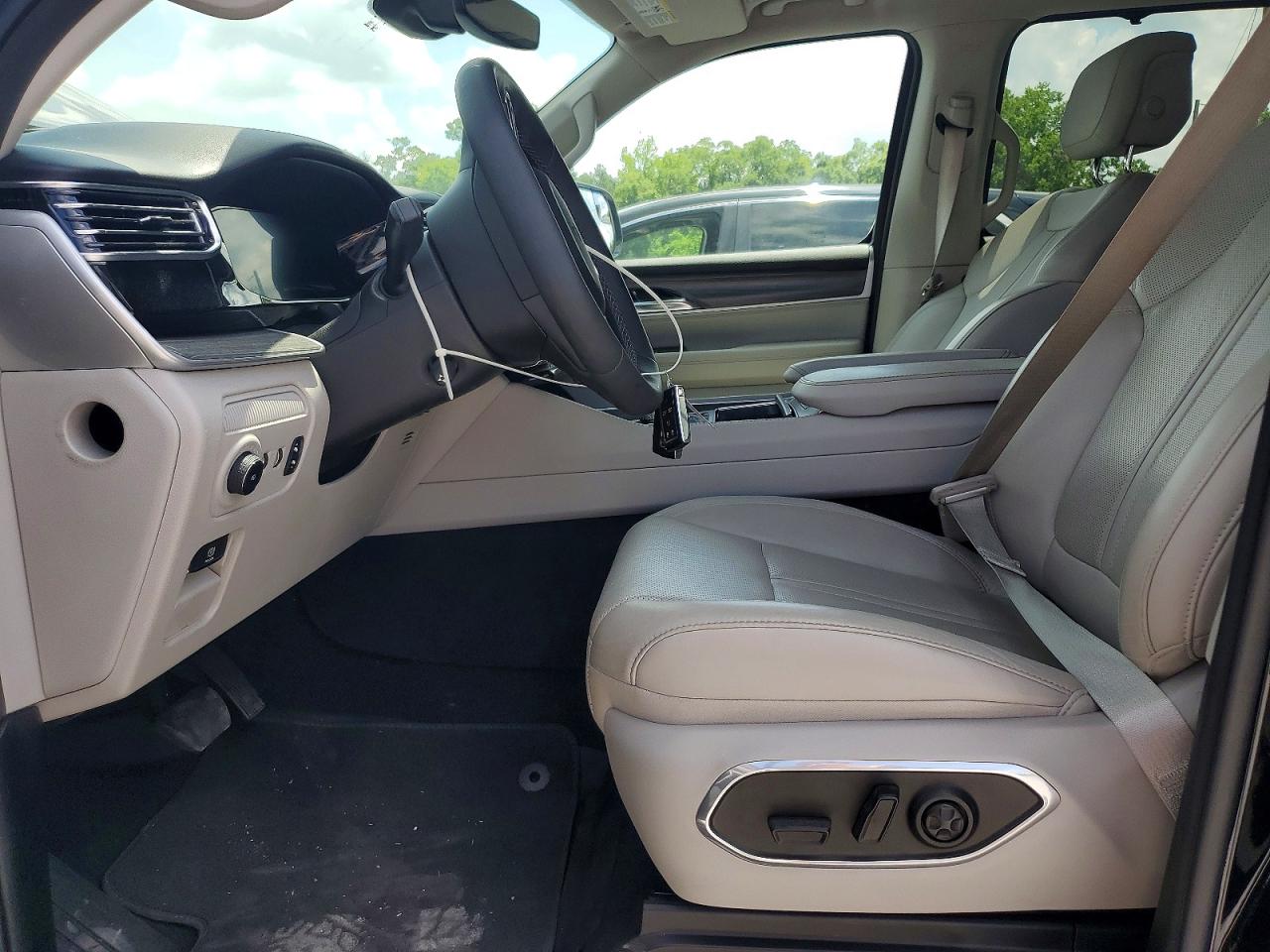 JEEP WAGONEER 2023 — 8