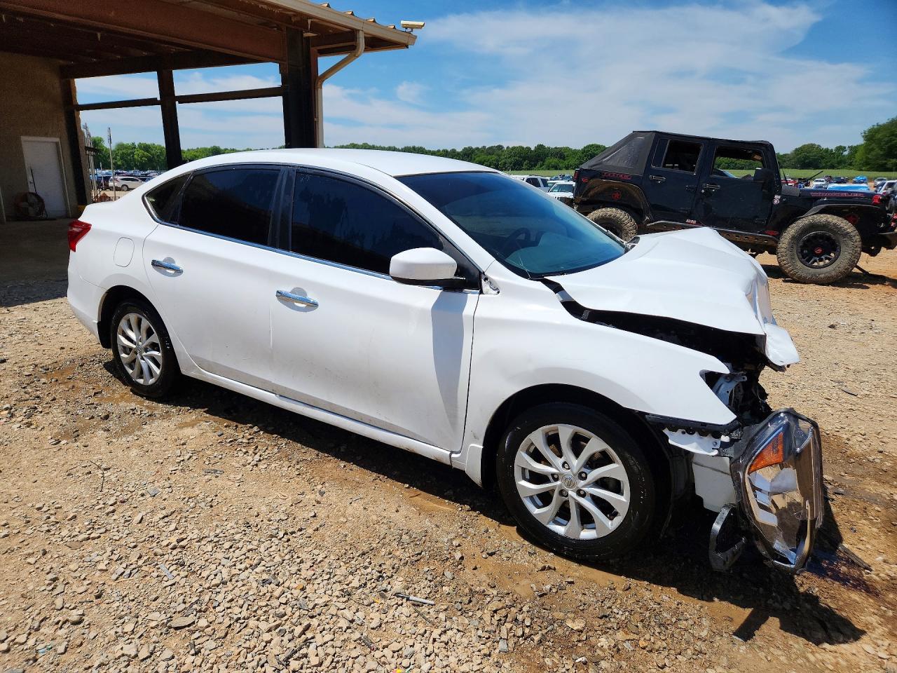 NISSAN SENTRA 2018 — 5