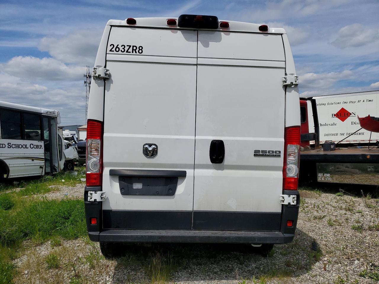 RAM PROMASTER 2500 2023 — 7