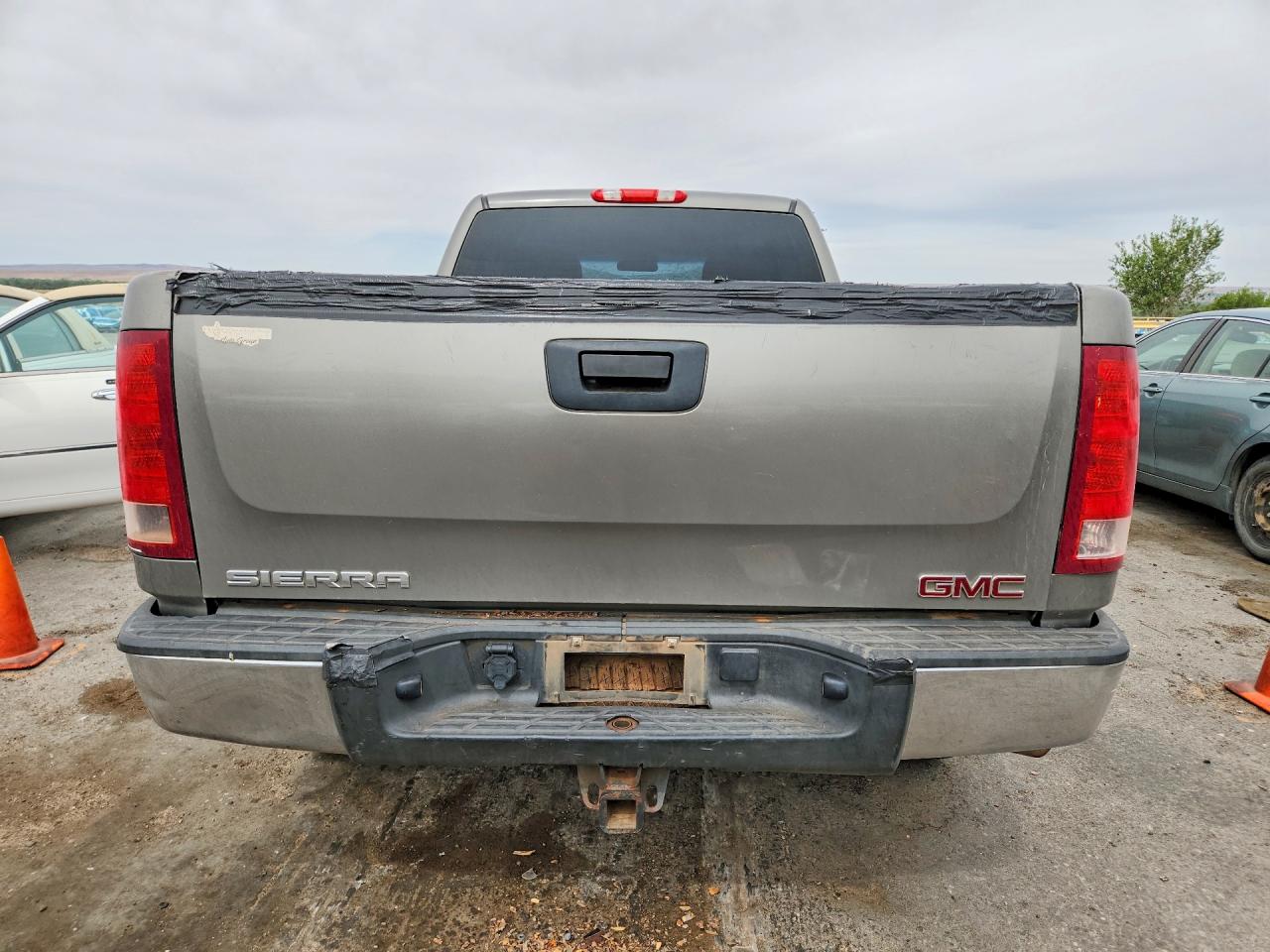 GMC SIERRA 2012 — 7