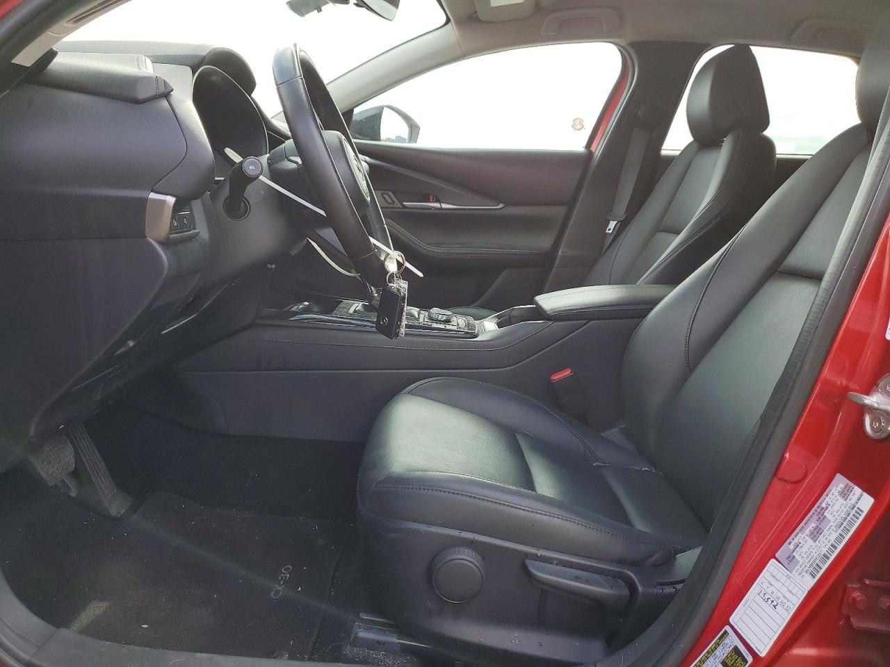 MAZDA CX-30 2024 — 8