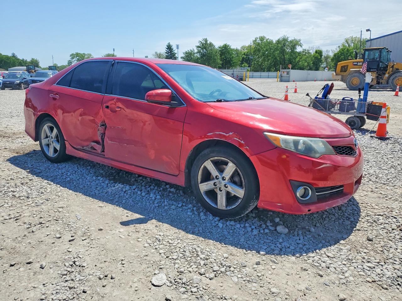 TOYOTA CAMRY 2014 — 5