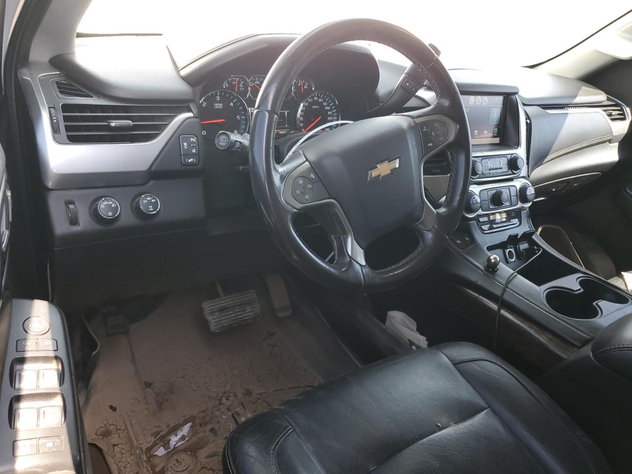 CHEV TAHOE 2015 — 9