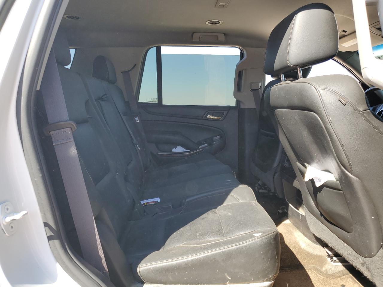 CHEV TAHOE 2015 — 12