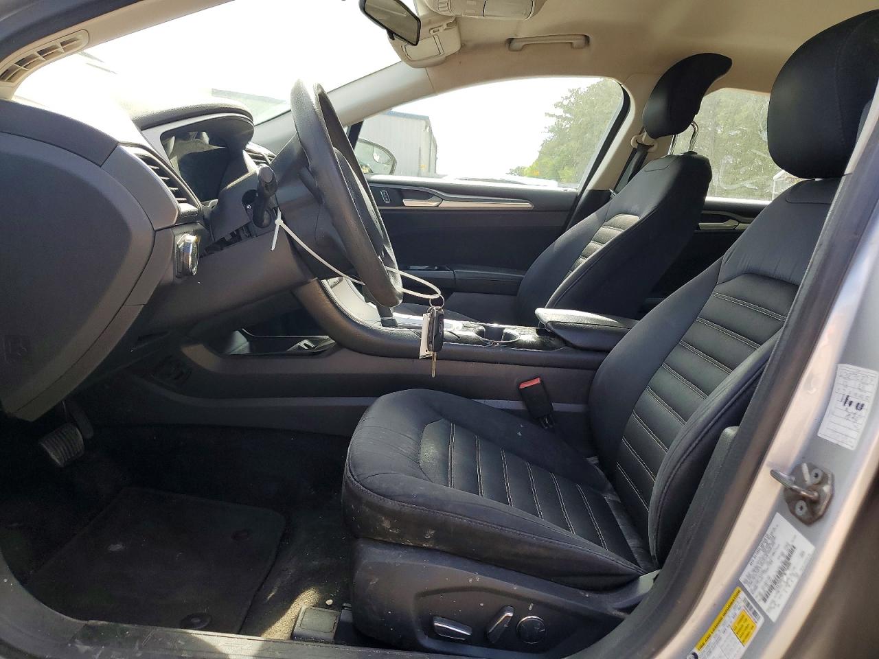 FORD FUSION 2015 — 8