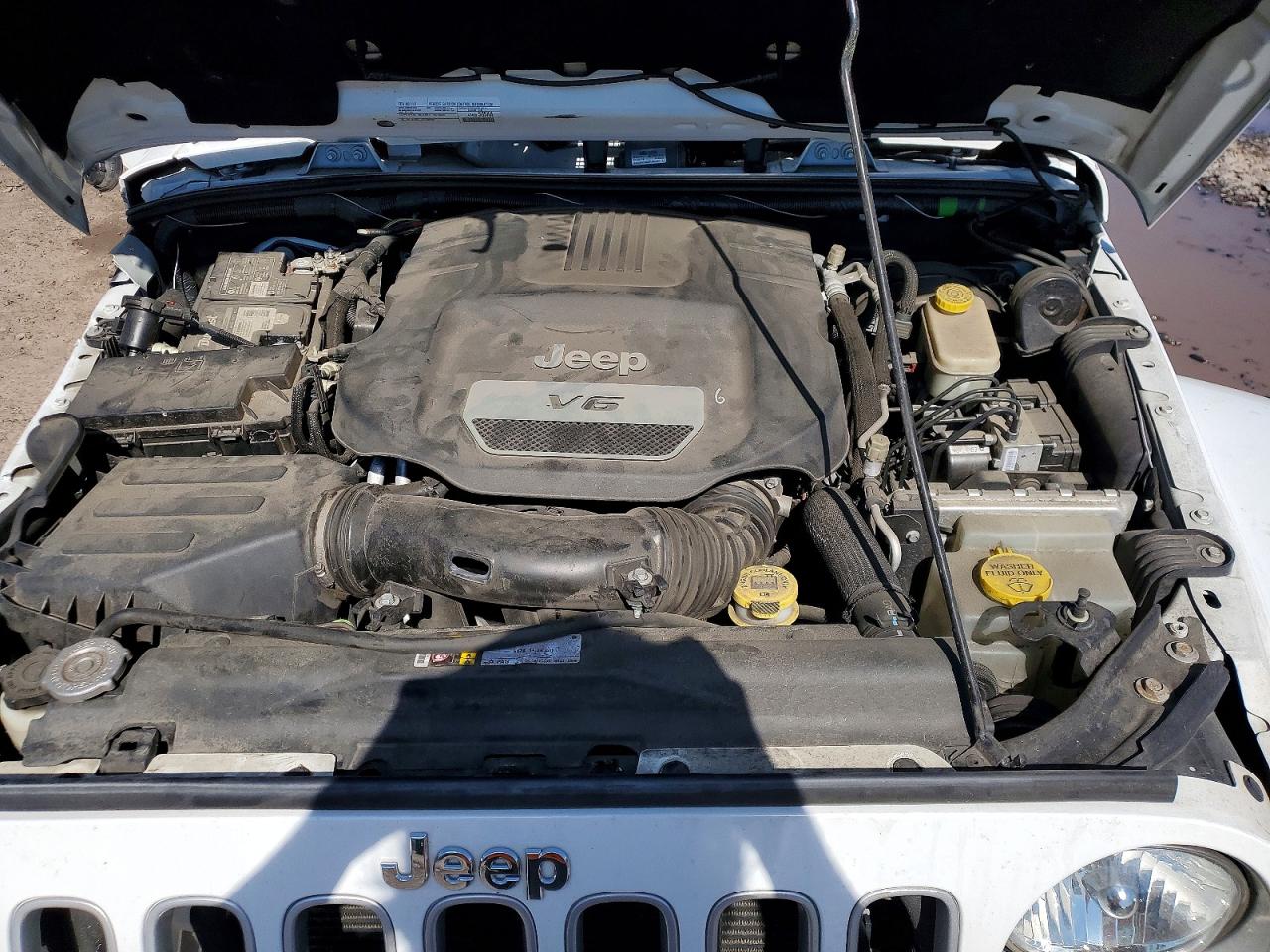 JEEP WRANGLER UNLIMITED 2016 — 12