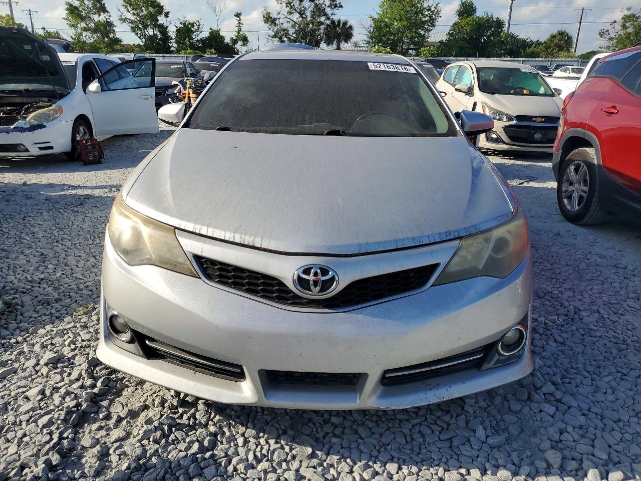 TOYOTA CAMRY 2012 — 6