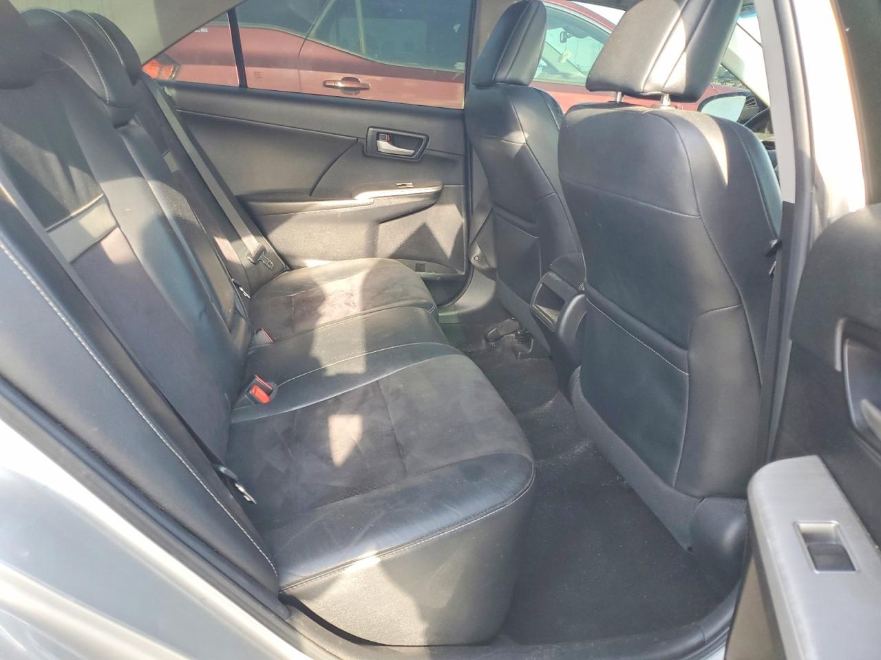TOYOTA CAMRY 2012 — 11