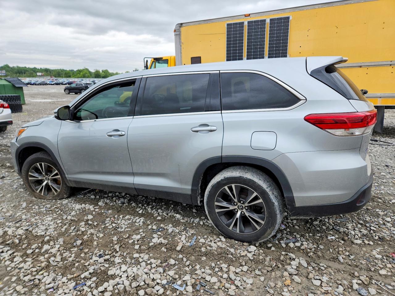 TOYOTA HIGHLANDER 2019 — 3